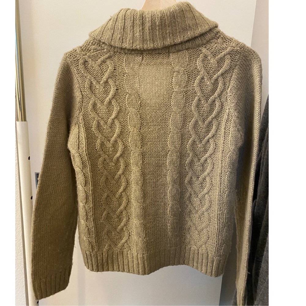 Gray Cardigan - Picture 2 of 4